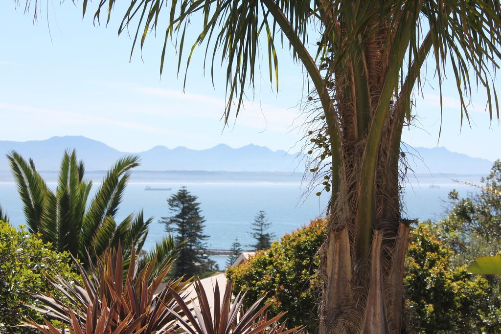 Le Port Cottage Mossel Bay Exterior photo